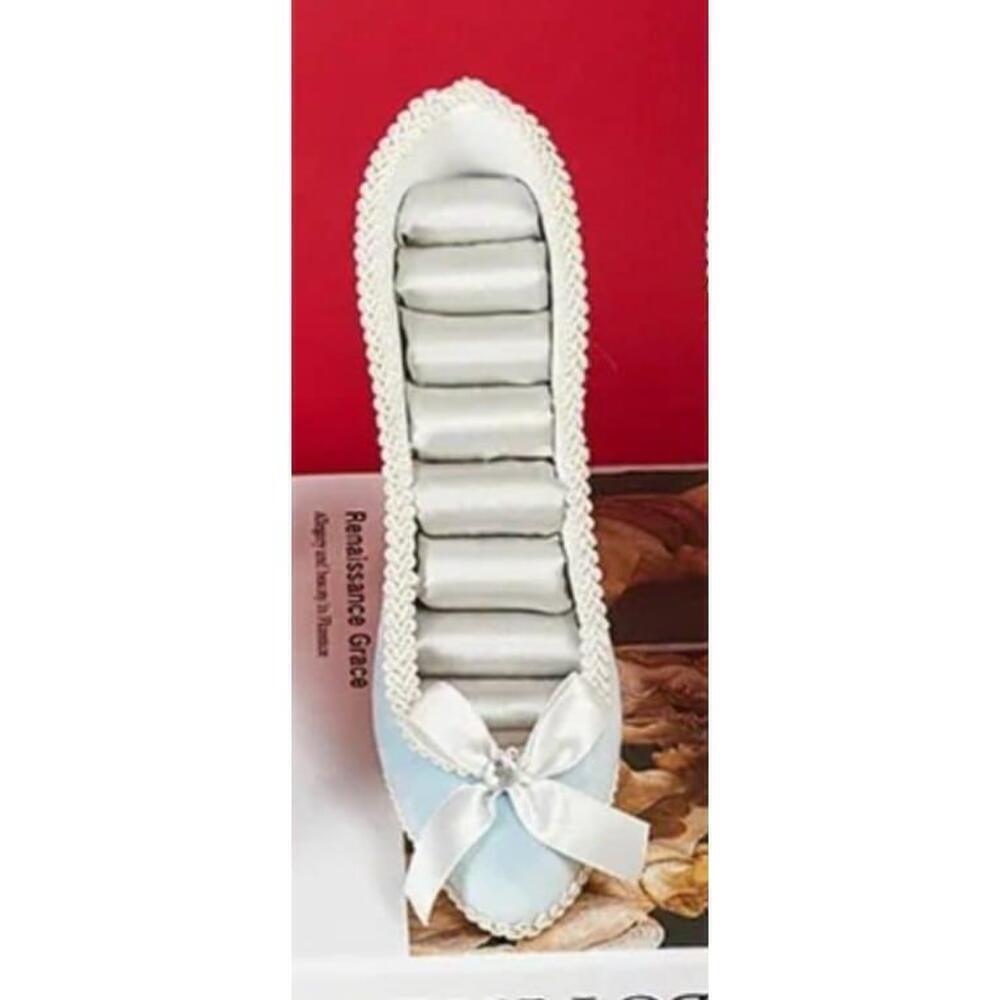High Heel Shaped Jewelry Rack In Light Blue - Picture 4 of 5